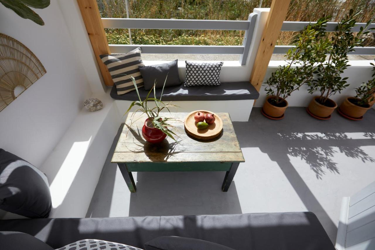 Lamina Guest House Perissa Exterior foto